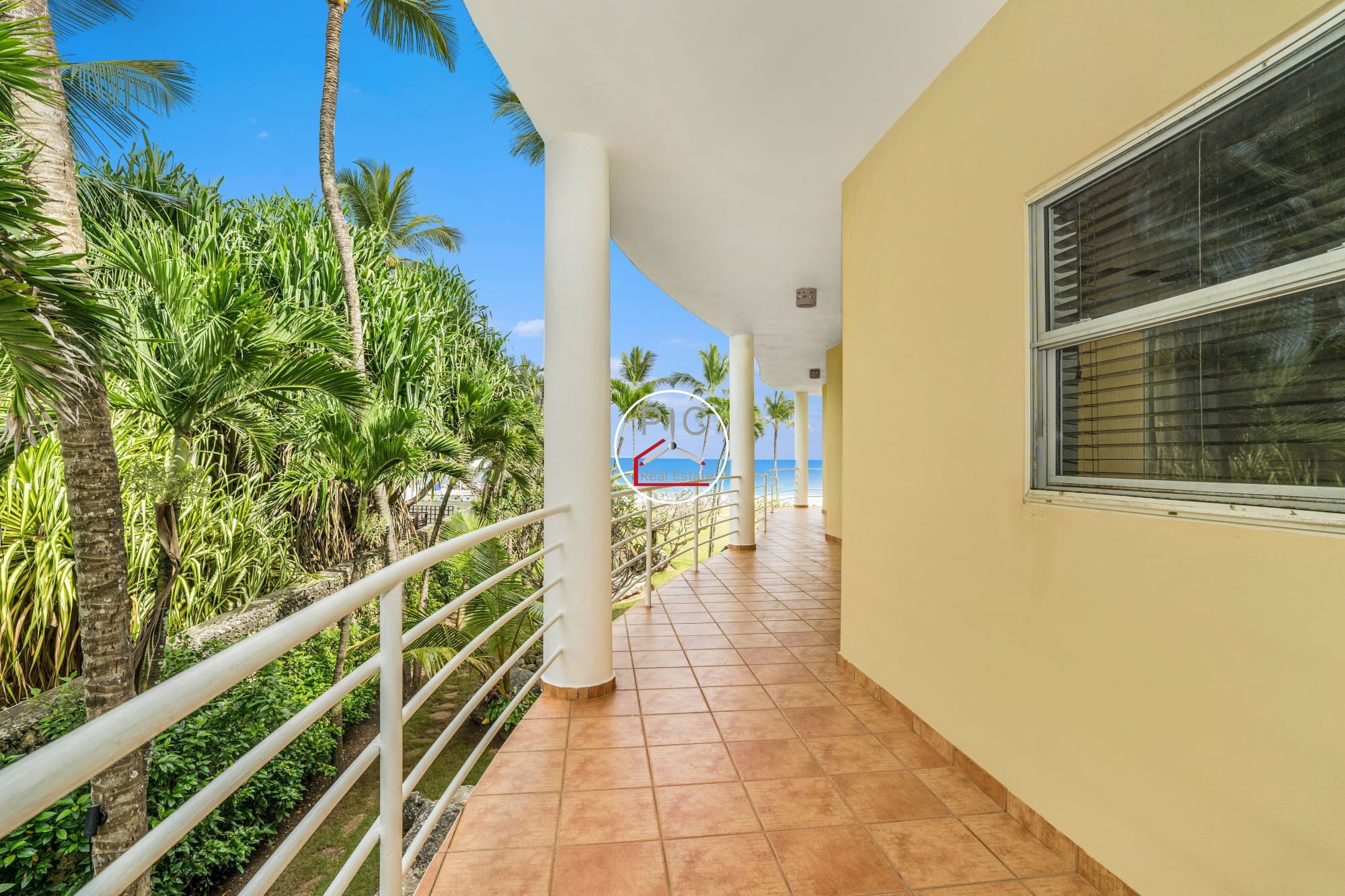 EXCLUSIVE BEACHFRONT CONDOMINIUM — Cabarete Bay, North Coast – One of Cabarete’s Most Prestigious Gated Communities