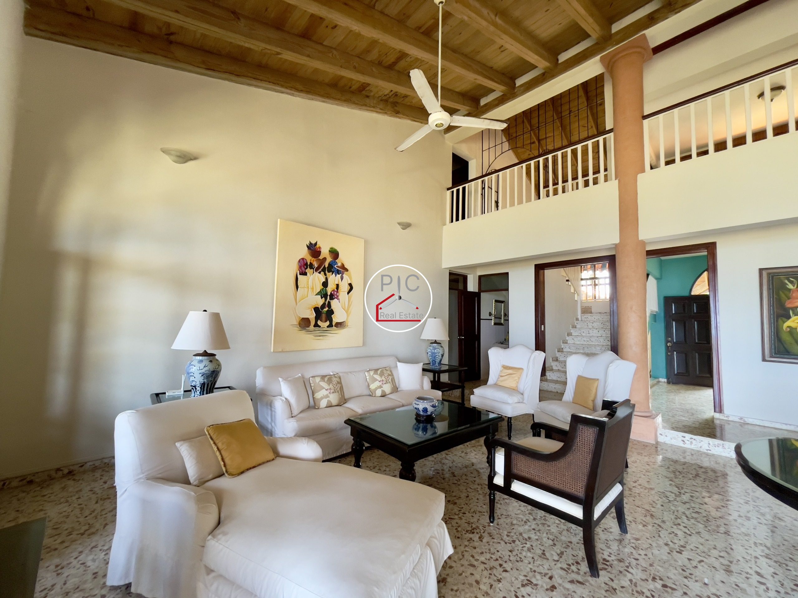 A Rare Oceanfront Opportunity — 5,400 m² of Land in Two Lots – EXCEPTIONAL COLONIAL-STYLE OCEANFRONT ESTATE — Playa Chiquita, Sosúa
