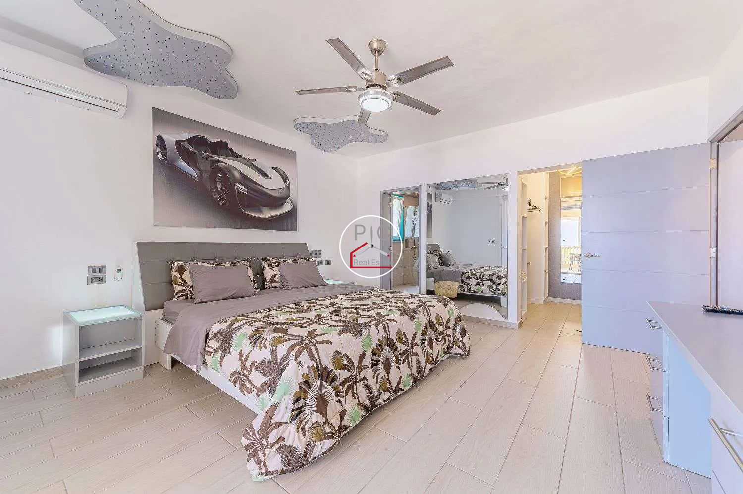 Oceanfront Ground-Floor Apartment — Beachfront Living | Infinity Pool | Gated Community
