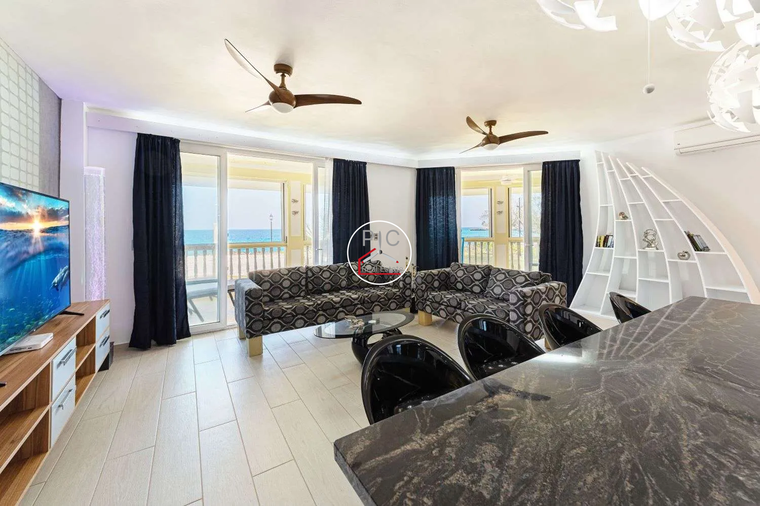Oceanfront Ground-Floor Apartment — Beachfront Living | Infinity Pool | Gated Community