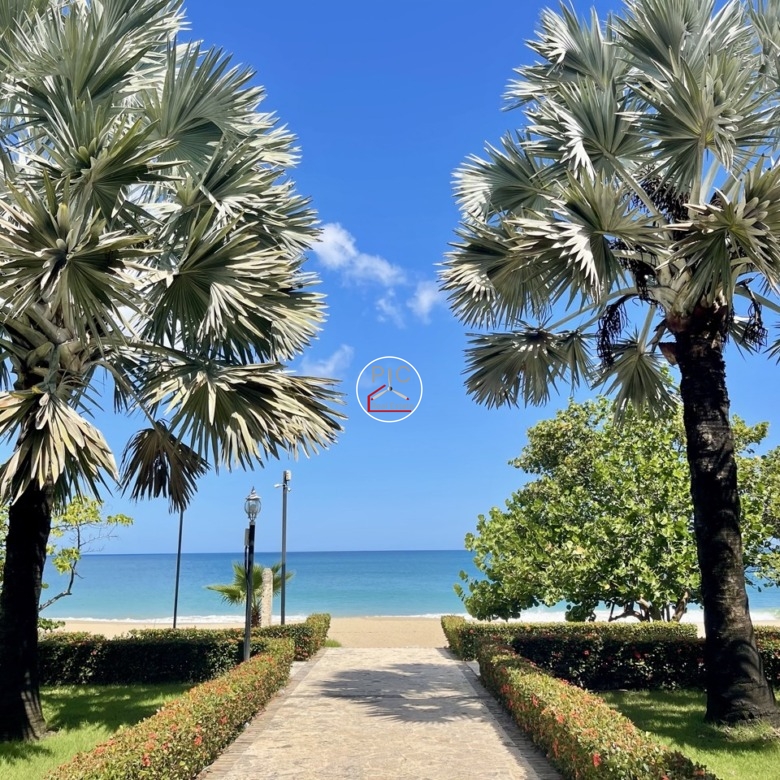 Oceanfront Ground-Floor Apartment — Beachfront Living | Infinity Pool | Gated Community