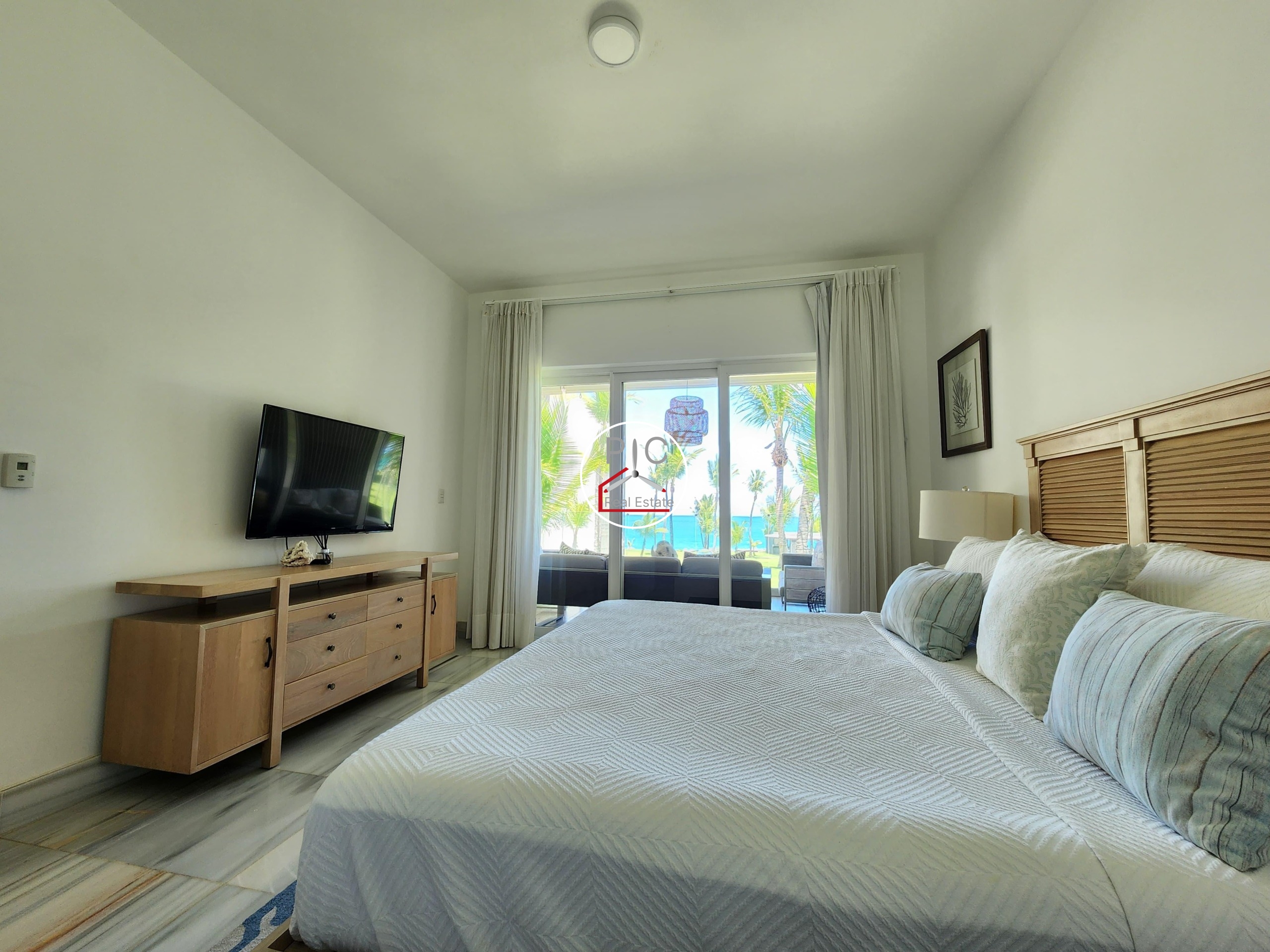 PHOTO-2025-05-10-13-11-32 18 A Rare Oceanfront Address in Cabarete – Full Ocean Views – Resort-Style Amenities – Five-Star Services