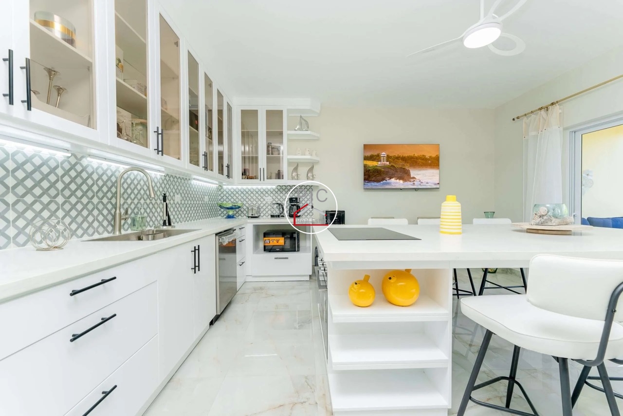 Brand New & Ocean-View: A 3-Bedroom Retreat at Hill Side Condos, Sosúa
